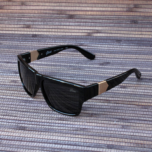 Jase New York Carter Sunglasses in Black-Crafty Monkey